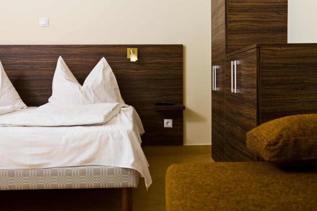 Badacsonytördemic Balaton Eldorado Camping酒店 客房 照片