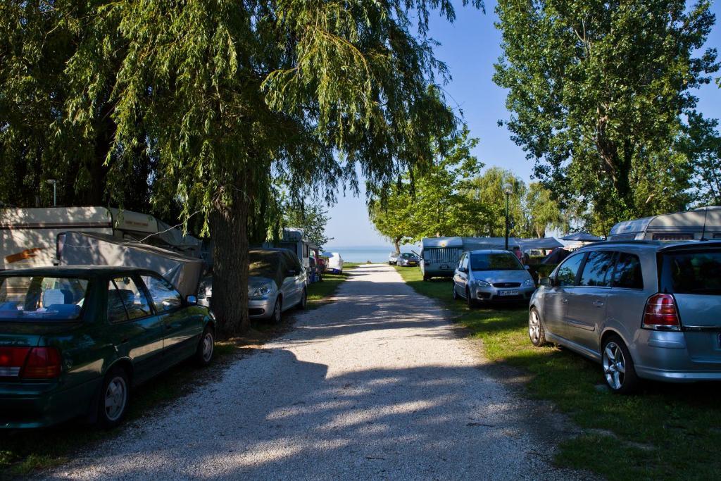 Badacsonytördemic Balaton Eldorado Camping酒店 外观 照片